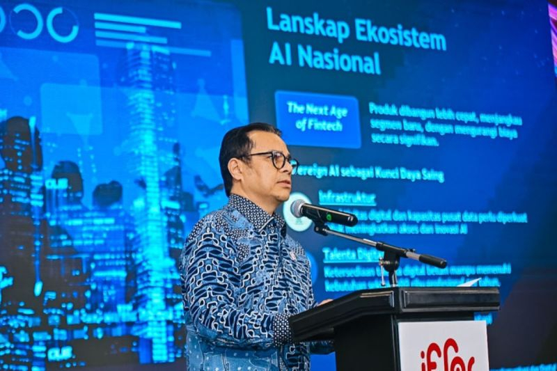 Wamenkomdigi Nezar Patria saat menjadi pembicara workshop Indonesia Fintech Society (IFSoc) di Auditorium CSIS