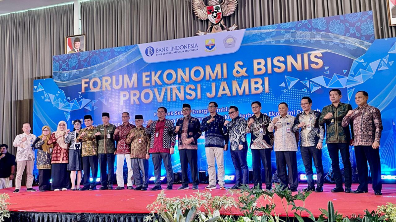 Saat kegiatan FEB Provinsi Jambi yang berlangsung di Swiss-Belhotel Jambi