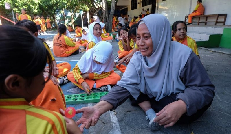 Pihak sekolah menggelar acara tersebut untuk melestarikan permainan tradisional nusantara sekaligus pembatasan penggunaan gawai bagi anak-anak, guna mendorong mereka beraktivitas gerak dan sosial untuk tumbuh kembang secara optimal. 