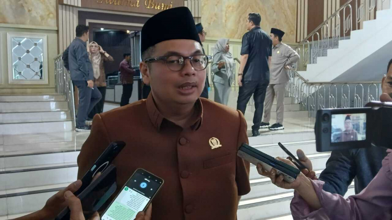 Ketua DPRD Kota Jambi, Kemas Faried Alfarelly