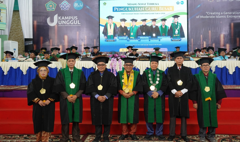 Lima guru besar UIN yang baru dikukuhkan 