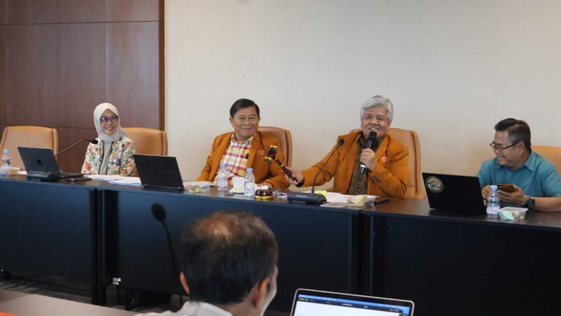 Pertemuan senat UNJA untuk membahas pembukaan Prodi S1 Teknik Mesin
