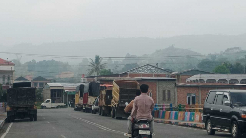 kabut asap karhutla berdampak pada kesehatan masyarakat sungai penuh kerinci, kasus ispa meningkat akibat kabut asap di kota sungai penuh, kualitas udara sungai penuh kategori sedang ispu 64,52, dinas kesehatan sungai penuh pantau dampak kabut asap karhutla, jumlah kasus ispa kota sungai penuh mencapai 1159 kasus, dampak kebakaran hutan dan lahan terhadap kesehatan warga jambi, warga kerinci dan sungai penuh diminta waspada kabut asap